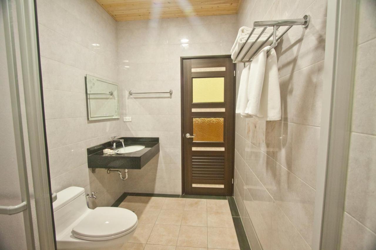 Mrs. Zhuang Homestay 花蓮市 エクステリア 写真